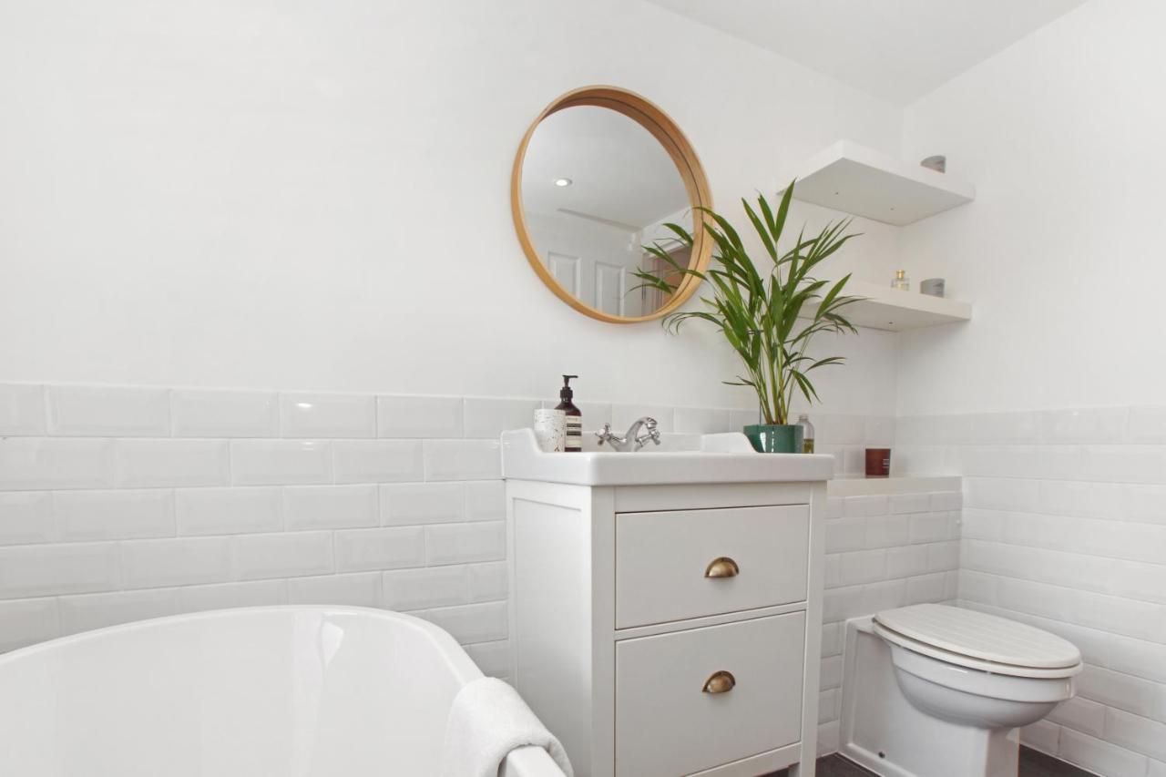 Appartamento Bright, Stylish & Cosy 3-Bed Flat Near Mile End Londra Esterno foto