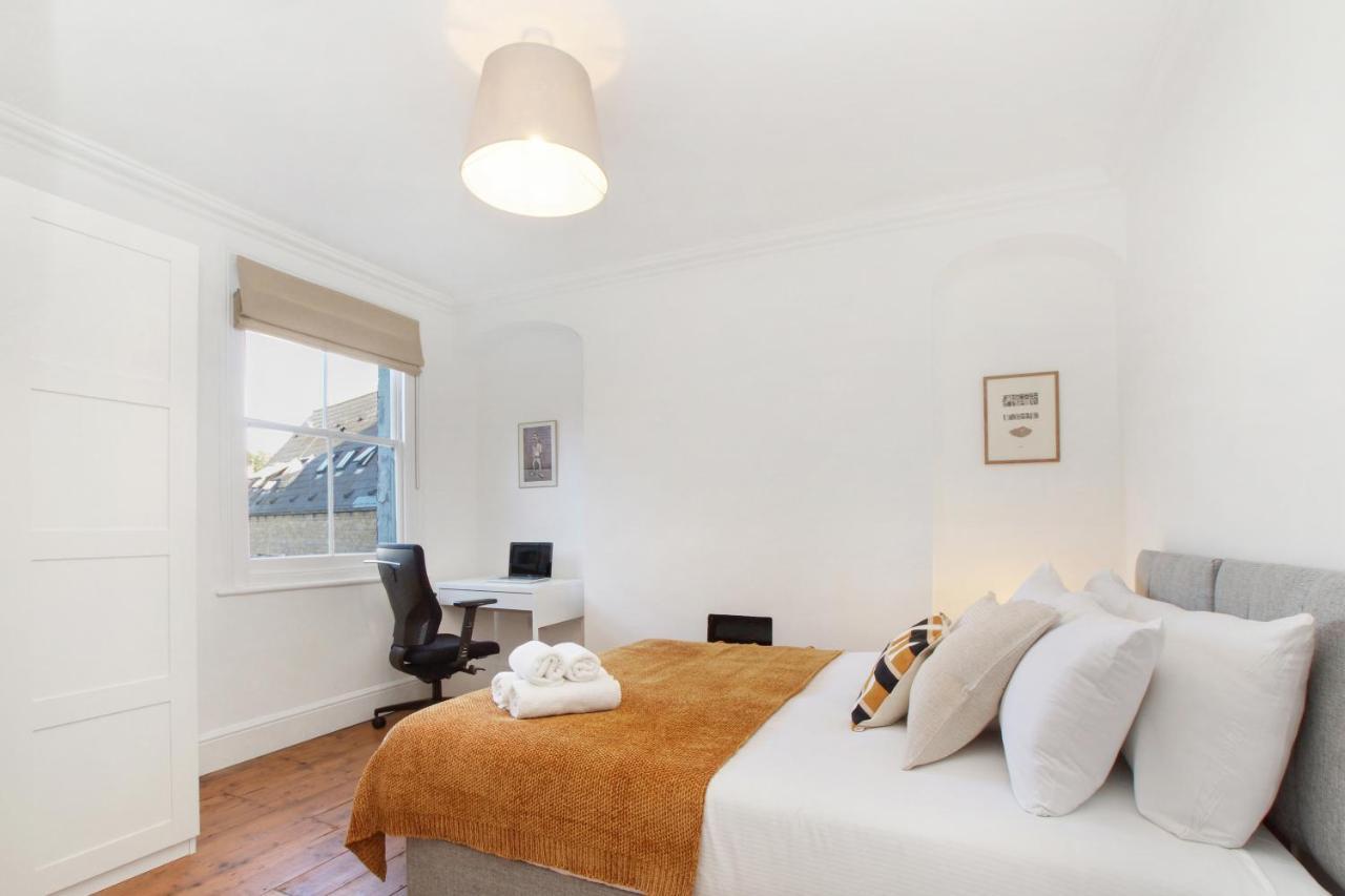 Appartamento Bright, Stylish & Cosy 3-Bed Flat Near Mile End Londra Esterno foto